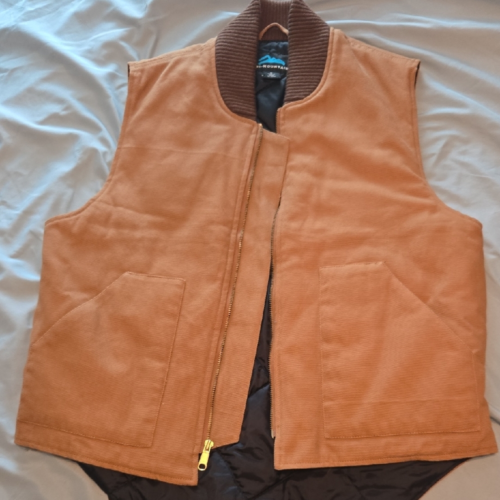 Men's Brown Vest with Ribbed Collar